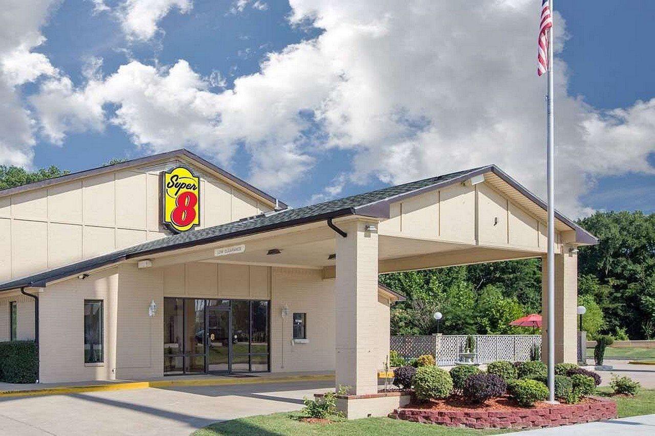 Super 8 By Wyndham Clarksville Ar Exterior photo